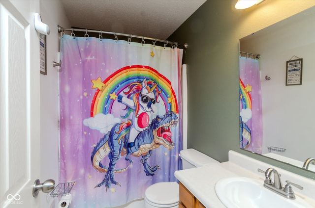 5726 Sweet River Drive, Indianapolis, IN 46221