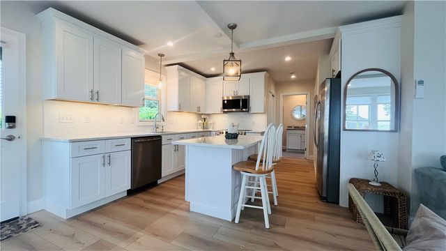 115 Wellington Avenue 1, Newport, RI 02840