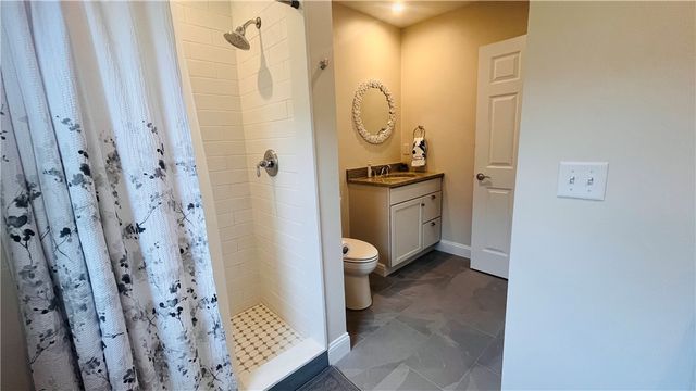 115 Wellington Avenue 1, Newport, RI 02840