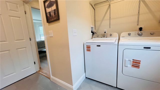 115 Wellington Avenue 1, Newport, RI 02840