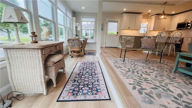 115 Wellington Avenue 1, Newport, RI 02840