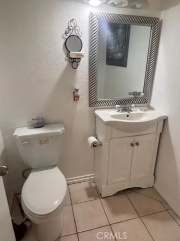 22350 James Alan, Chatsworth, CA 91311