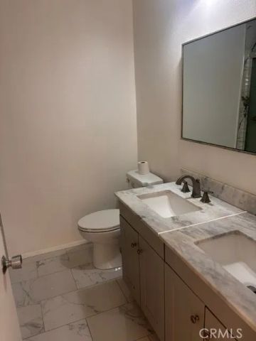 22350 James Alan, Chatsworth, CA 91311