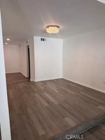22350 James Alan, Chatsworth, CA 91311