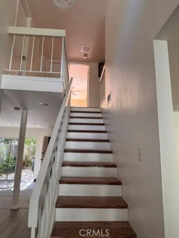 22350 James Alan, Chatsworth, CA 91311