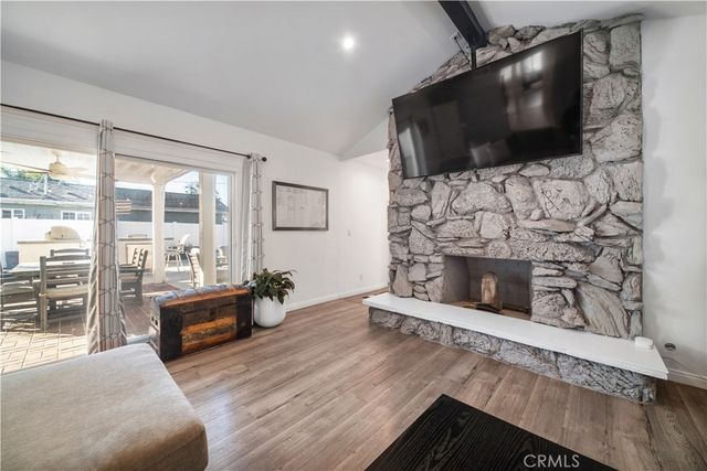 853 N 5th Ave, Covina, CA 91723