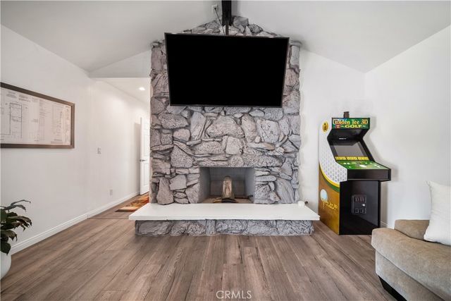 853 N 5th Ave, Covina, CA 91723