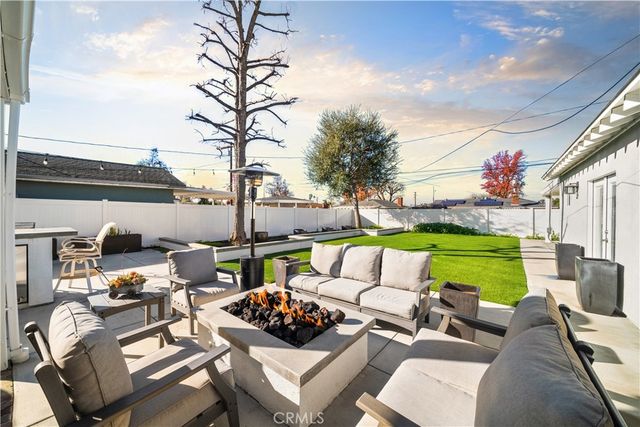 853 N 5th Ave, Covina, CA 91723