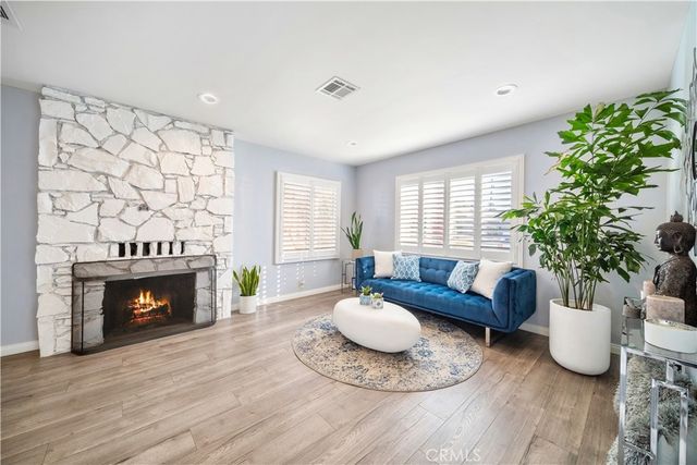 853 N 5th Ave, Covina, CA 91723