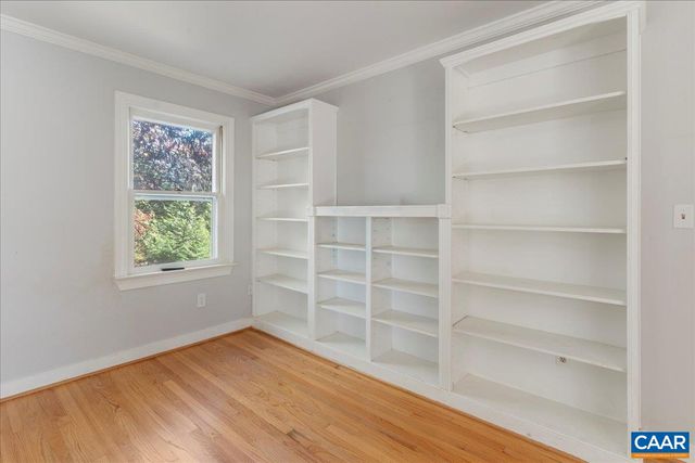 555 GILLUMS RIDGE RD, Charlottesville, VA 22903