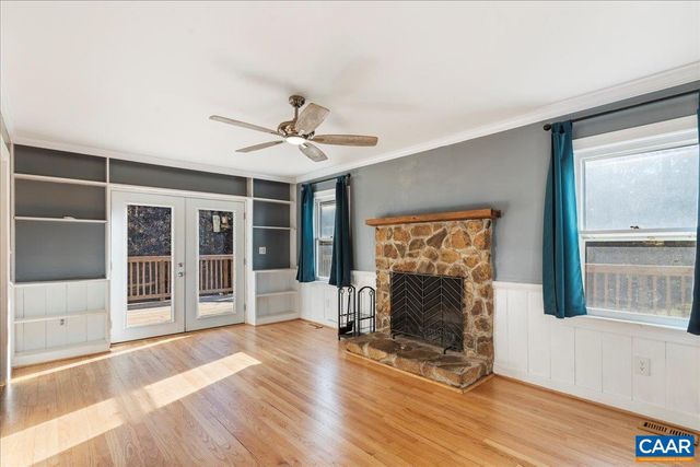 555 GILLUMS RIDGE RD, Charlottesville, VA 22903