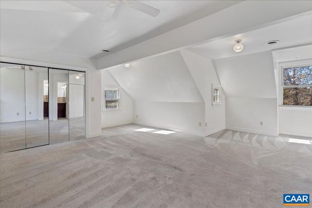 555 GILLUMS RIDGE RD, Charlottesville, VA 22903