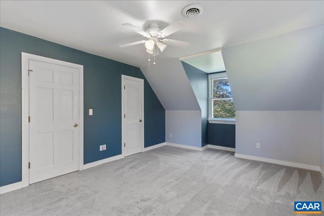 555 GILLUMS RIDGE RD, Charlottesville, VA 22903