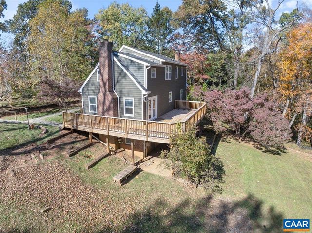 555 GILLUMS RIDGE RD, Charlottesville, VA 22903