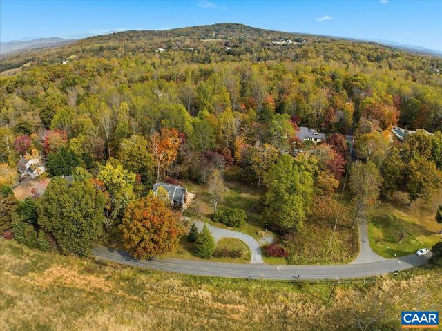 555 GILLUMS RIDGE RD, Charlottesville, VA 22903
