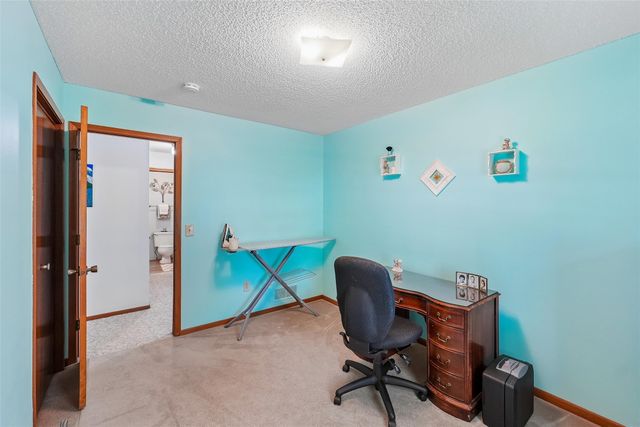 109 NE 7th Court, Grimes, IA 50111