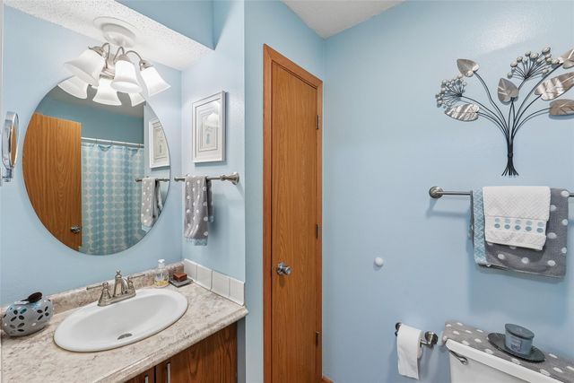 109 NE 7th Court, Grimes, IA 50111