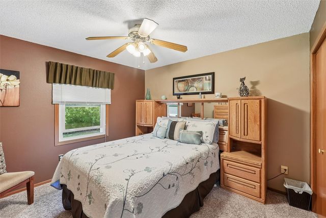 109 NE 7th Court, Grimes, IA 50111