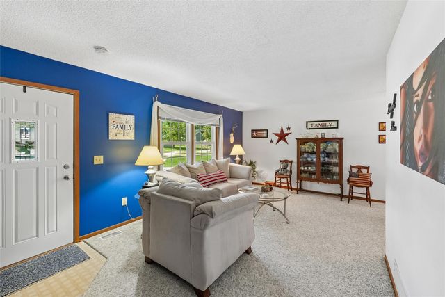 109 NE 7th Court, Grimes, IA 50111