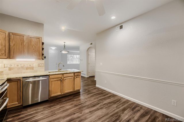 9856 W Freiburg Drive G, Littleton, CO 80127
