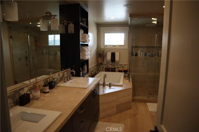 17132 Edgewater Lane, Huntington Beach, CA 92649