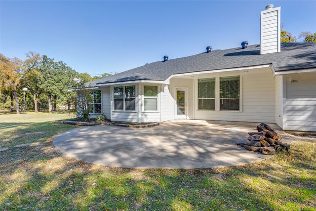 921 Corry A Edwards Drive, Kennedale, TX 76060