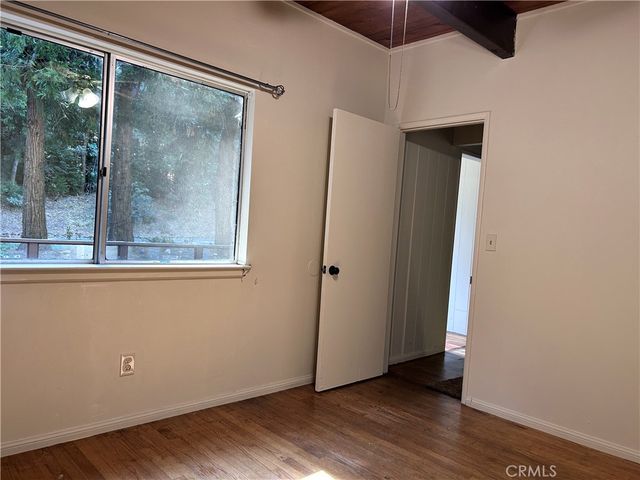 378 Grass Valley, Lake Arrowhead, CA 92352