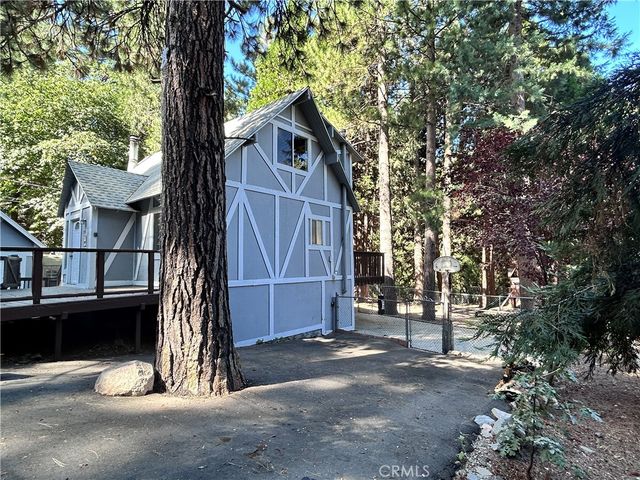 378 Grass Valley, Lake Arrowhead, CA 92352