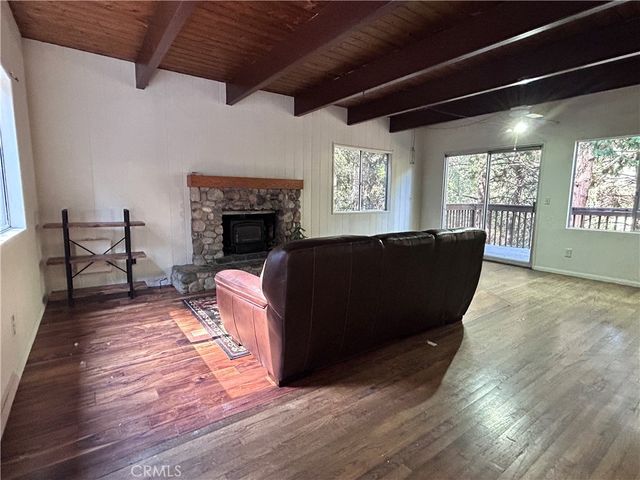 378 Grass Valley, Lake Arrowhead, CA 92352
