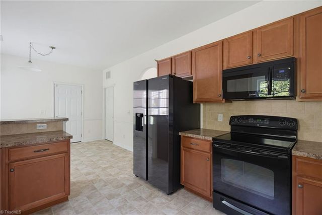209 Waters Edge Drive, Archdale, NC 27263