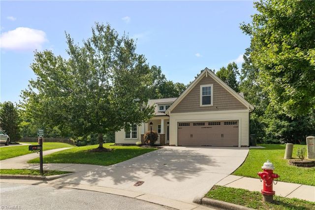 209 Waters Edge Drive, Archdale, NC 27263