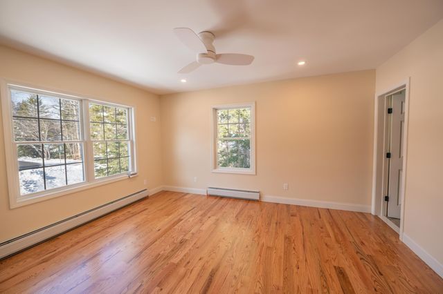 32 Circle View Drive, Dover, VT 05356