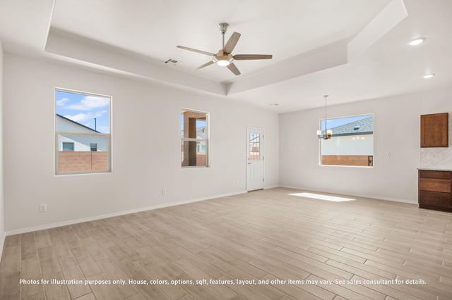 6 Avenida Merida, Los Lunas, NM 87031