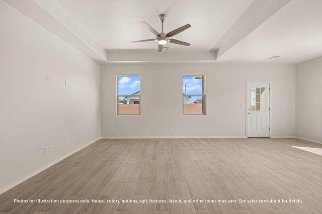 6 Avenida Merida, Los Lunas, NM 87031