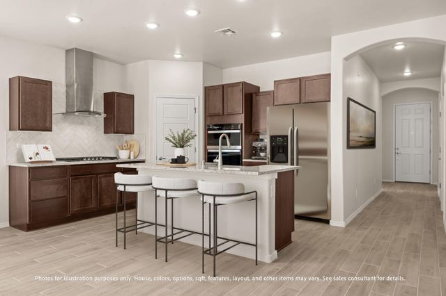 6 Avenida Merida, Los Lunas, NM 87031