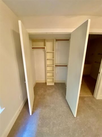 223 W 26th Street E, Houston, TX 77008