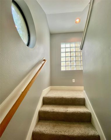 223 W 26th Street E, Houston, TX 77008