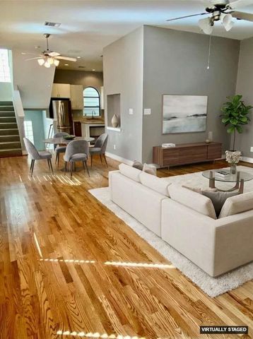 223 W 26th Street E, Houston, TX 77008