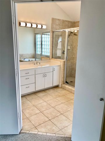 223 W 26th Street E, Houston, TX 77008