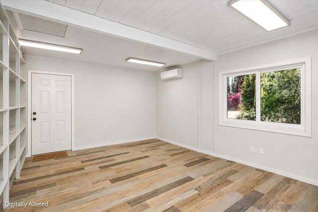 877 Montview Drive, Escondido, CA 92025