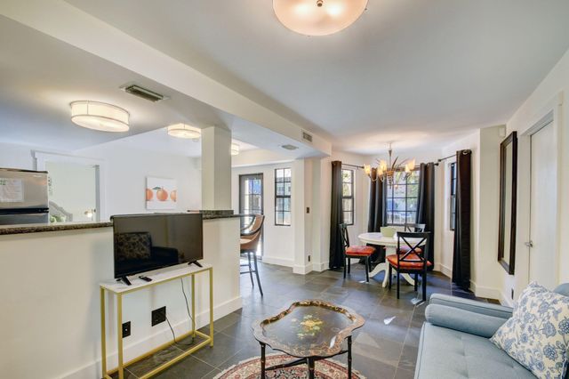 713 Sunset Road, West Palm Beach, FL 33401