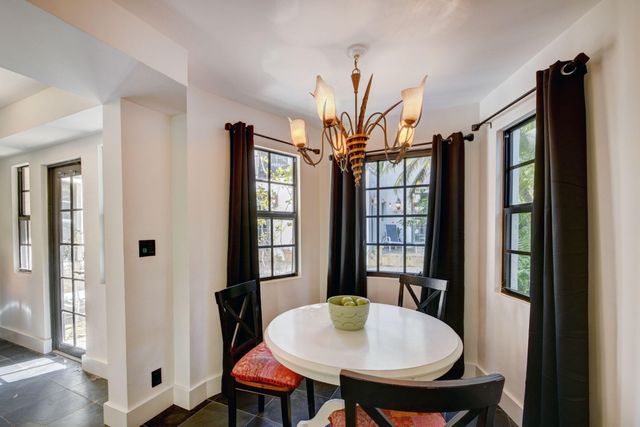 713 Sunset Road, West Palm Beach, FL 33401