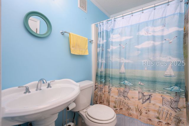 40 Folly Field Rd Apt G17, Hilton Head Island, SC 29928