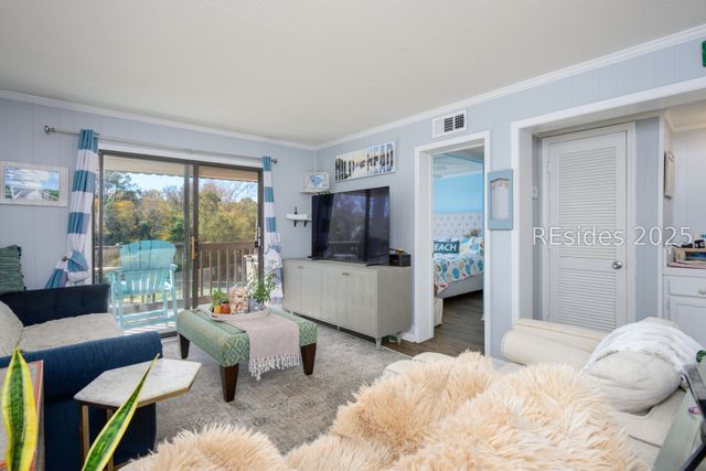 40 Folly Field Rd Apt G17, Hilton Head Island, SC 29928