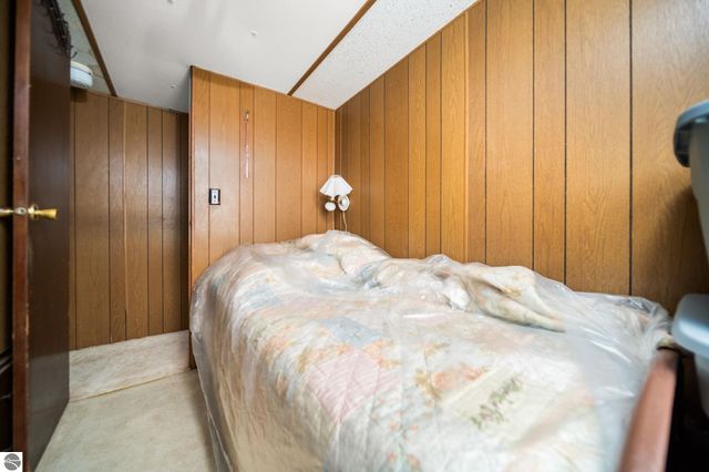 1534 Keystone Hills Court, Traverse City, MI 49696