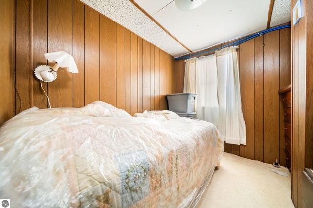 1534 Keystone Hills Court, Traverse City, MI 49696