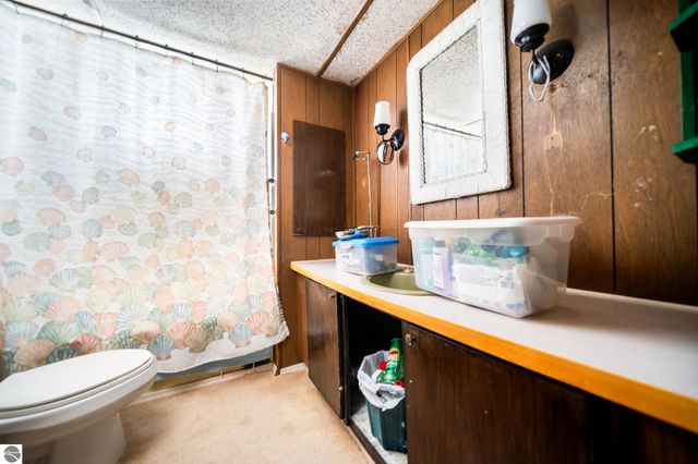 1534 Keystone Hills Court, Traverse City, MI 49696