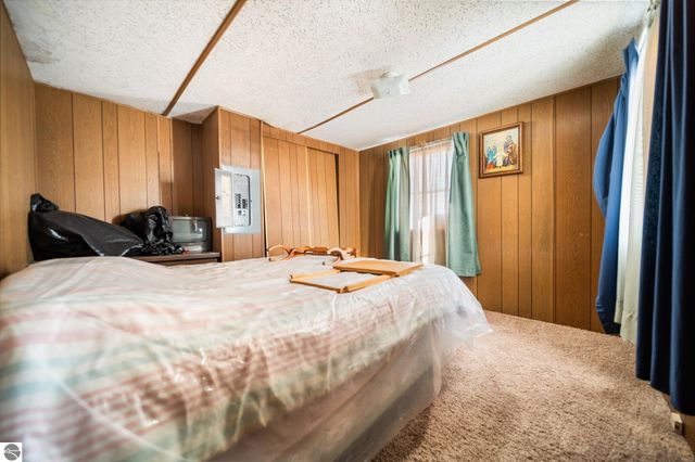 1534 Keystone Hills Court, Traverse City, MI 49696