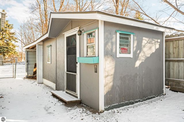 1534 Keystone Hills Court, Traverse City, MI 49696