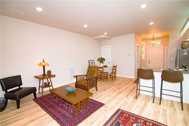 1579 S Duncan Avenue, Fayetteville, AR 72701